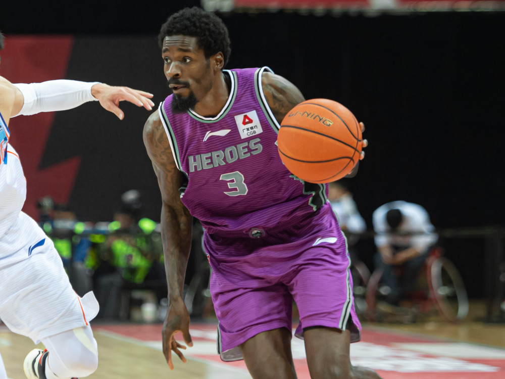 冲刺阶段丹佛掘金调整名单以备国王杯；官宣签约环节打磨；信心回归；球队文化再被提及的简单介绍