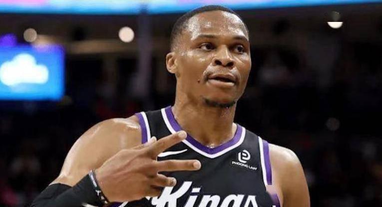 集结日萨克拉门托国王备战葡超，手感冰凉细节曝光，更衣室稳定，高层口径保持一致的简单介绍